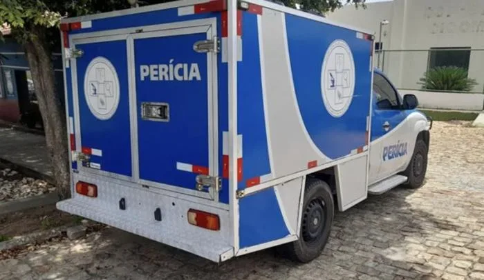 Duas crianças, de 5 e 7 anos de idade, são encontradas m*rtas dentro de casa