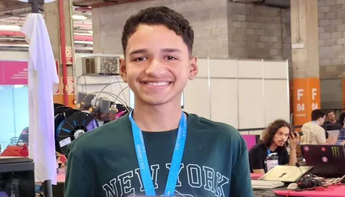 Estudante de Santo Amaro desenvolve plataforma que auxilia alunos na preparação para o Enem