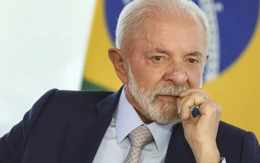 Desaprovação de Lula chega a 53,7% e bate recorde, aponta AtlasIntel