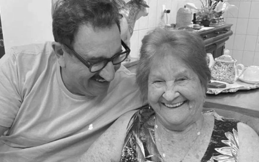 Dona Maria Albina, mãe do apresentador Ratinho, morre aos 88 anos e deixa legado de fé e simplicidade”