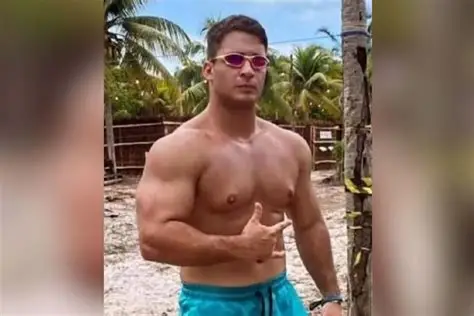 Após Agredir Ex-Namorada, Ex-Jogador Recebe Milhares de E-mails Românticos: Entenda o Fenômeno da Hibristofilia