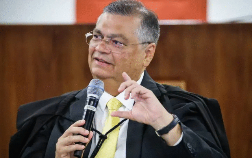 STF Reforça Que Mandato Parlamentar Exige Presença Física; Decisão Ganha Repercussão Após Caso Eduardo Bolsonaro