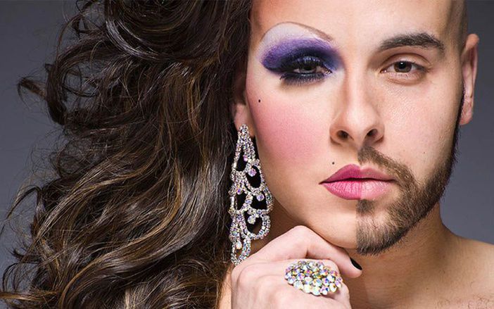 Peru classificou oficialmente a identidade transgênero como uma condição de saúde mental por meio de um decreto governamental, rotulando-a como “doença mental” para fins administrativos e médicos. A decisão gerou reação imediata e negativa de grupos de direitos humanos e organizações LGBTQ+ dentro e fora do país.